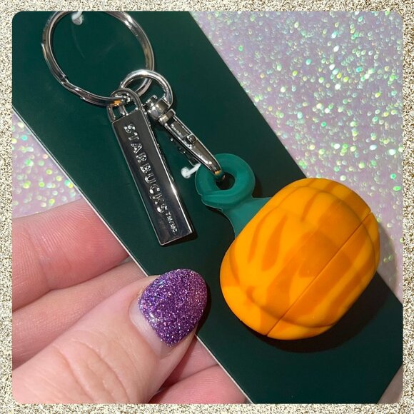 🎃 NWT 2025 Starbucks Reusable Hot Cup Lid Stopper - Picture 2 of 5